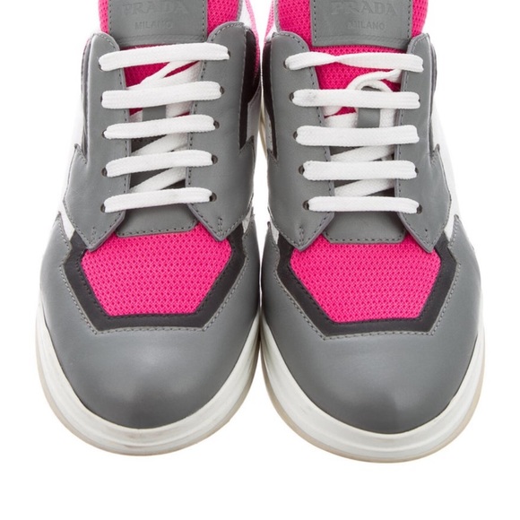 PRADA-Leather sneaks. Condition: minor wear at soles;light residue at insoles. - Picture 2 of 5